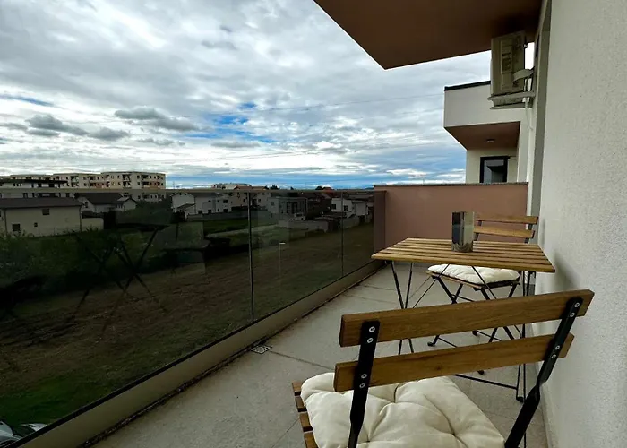 Myhouse 1